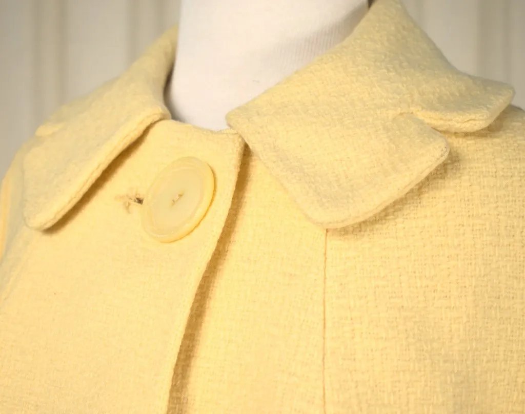 1960s Yellow Big Button Coat